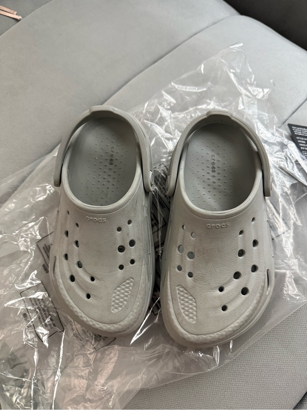 CROCS Kids Classic Clog in Light Gray